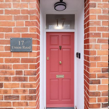 17 Union Road Basement Apartment Линкълн Екстериор снимка